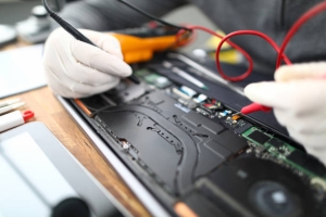 هزینه تعمیرات لپ‌تاپ در نمایندگی‌ها 66