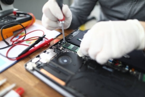 چه زمانی لپ‌تاپ Lenovo را تعمیر کنیم؟ 94